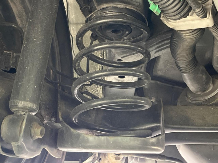 2015 Toyota Aqua DAA-NHP10 (UW-6a30bf08d7f39)[10]