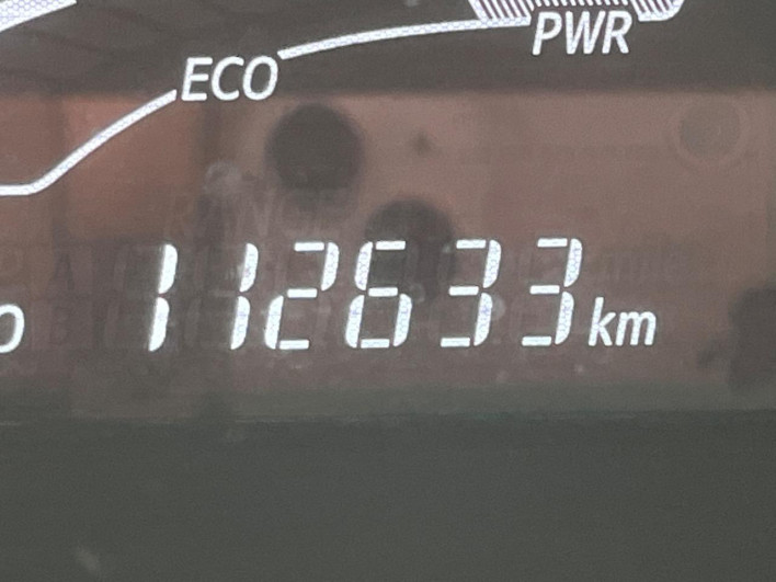2015 Toyota Aqua DAA-NHP10 (UW-6a30bf08d7f39)[2]
