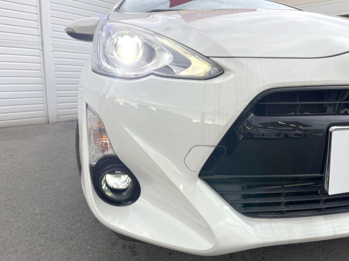 2016 Toyota Aqua DAA-NHP10 (UW-6a30bf0a3b24b)[5]