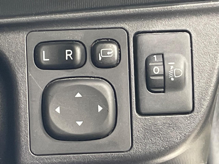 2021 Toyota Aqua 6AA-NHP10 (UW-6a30bf0c4e297)[5]