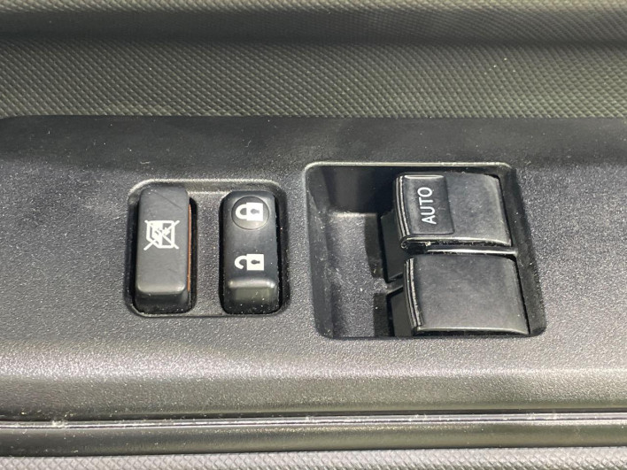 2021 Toyota Aqua 6AA-NHP10 (UW-6a30bf0c4e297)[4]