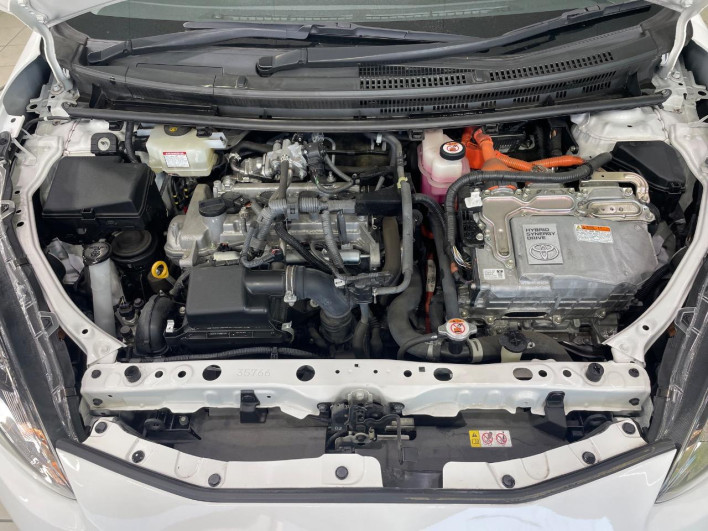 2021 Toyota Aqua 6AA-NHP10 (UW-6a30bf0c4e297)[25]