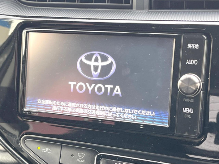 2018 Toyota Aqua DAA-NHP10 (UW-6a30bf1188f4e)[25]