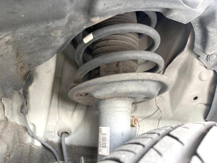 2018 Toyota Aqua DAA-NHP10 (UW-6a30bf1188f4e)[9]