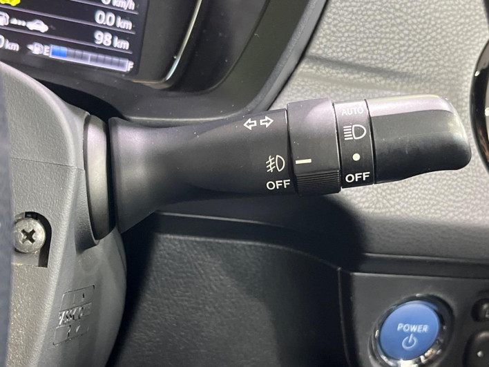 2015 Toyota Corolla Fielder DAA-NKE165G (UW-6a30bf1532c9c)[26]
