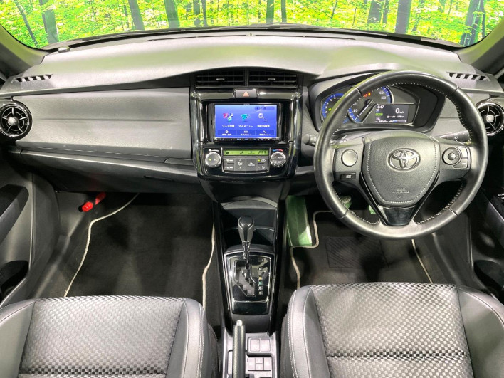 2016 Toyota Corolla Fielder DAA-NKE165G (UW-6a30bf153e497)[18]