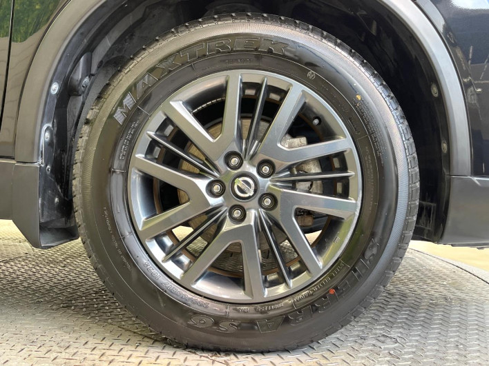 2016 Nissan X-Trail DBA-NT32 (UW-6a30bf1ccea2e)[15]