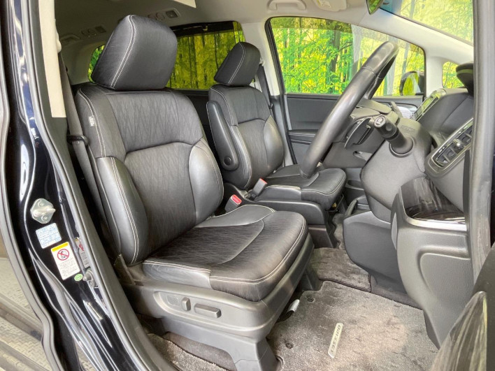 2014 Honda Odyssey DBA-RC1 (UW-6a30bf1fe985c)[27]