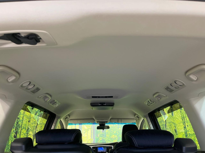 2016 Honda Odyssey DBA-RC1 (UW-6a30bf20eb655)[22]