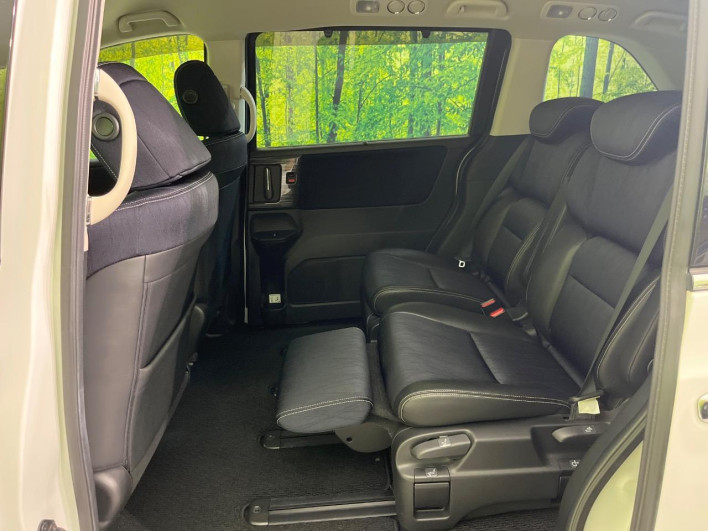 2016 Honda Odyssey DBA-RC1 (UW-6a30bf20eb655)[11]