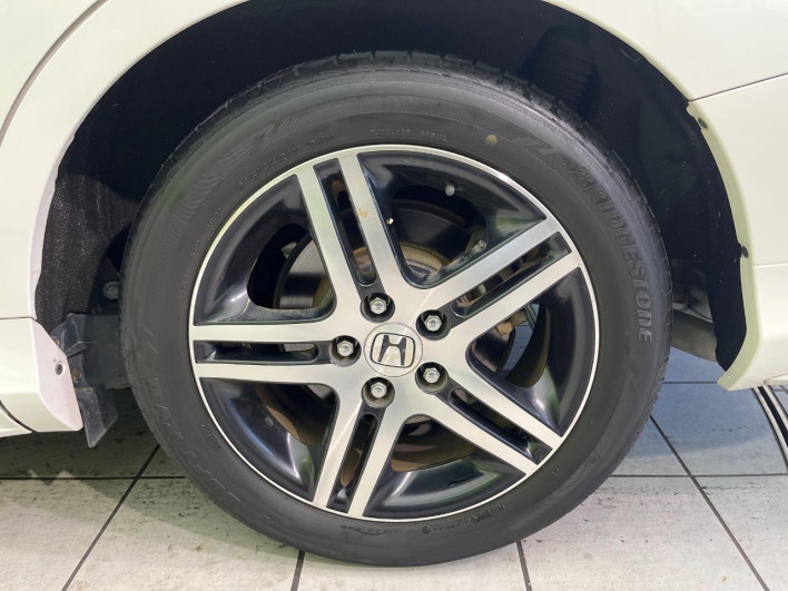 2016 Honda Odyssey DBA-RC1 (UW-6a30bf20eb655)[4]