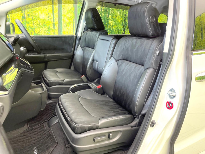2018 Honda Odyssey Hybrid 6AA-RC4 (UW-6a30bf23d4f00)[20]