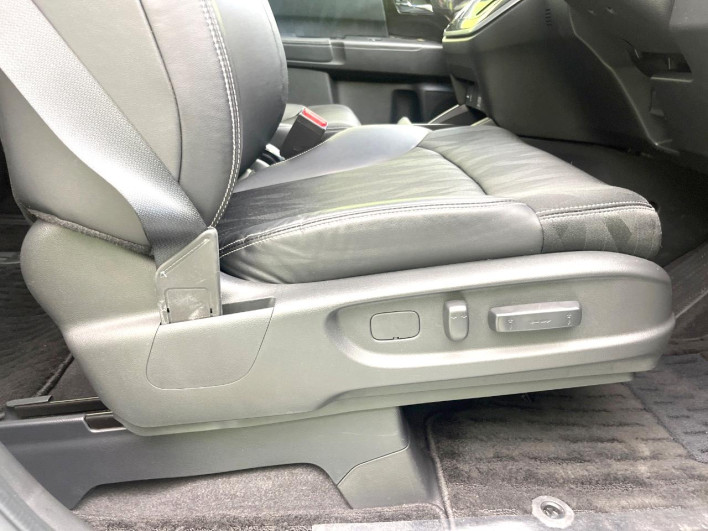 2018 Honda Odyssey Hybrid 6AA-RC4 (UW-6a30bf23d4f00)[21]