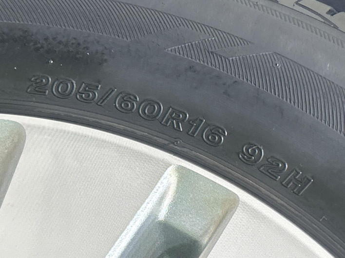 2010 Honda Stepwgn Spada DBA-RK5 (UW-6a30bf253ca7d)[9]