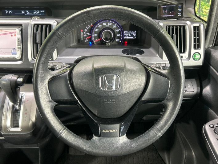 2010 Honda Stepwgn Spada DBA-RK5 (UW-6a30bf253ca7d)[28]
