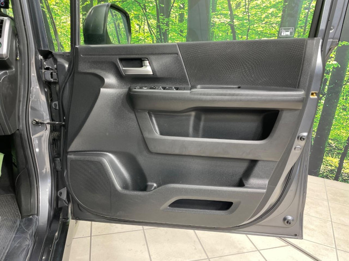 2013 Honda Stepwgn Spada DBA-RK5 (UW-6a30bf2594745)[13]