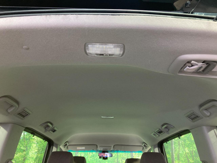 2016 Honda Step Wagon DBA-RP1 (UW-6a30bf26d94cd)[13]