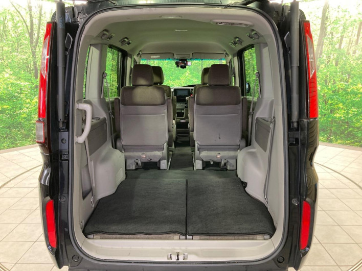 2016 Honda Step Wagon DBA-RP1 (UW-6a30bf26d94cd)[14]