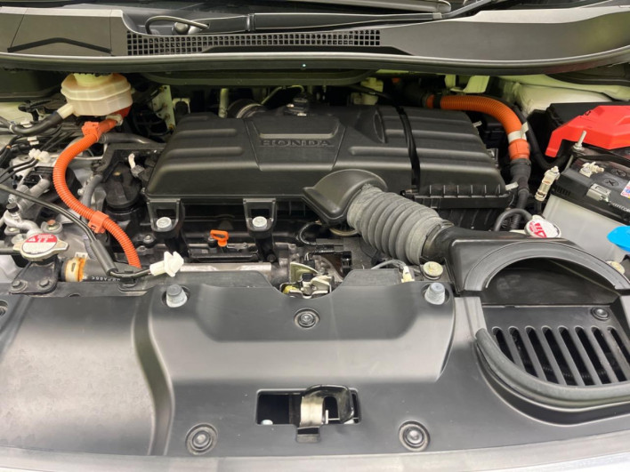 2022 Honda Step Wagon 6AA-RP8 (UW-6a30bf2973a64)[26]