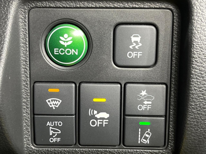 2017 Honda VEZEL DAA-RU3 (UW-6a30bf2c8c9e2)[22]