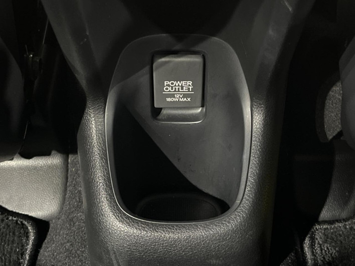 2017 Honda VEZEL DAA-RU3 (UW-6a30bf2c8c9e2)[20]