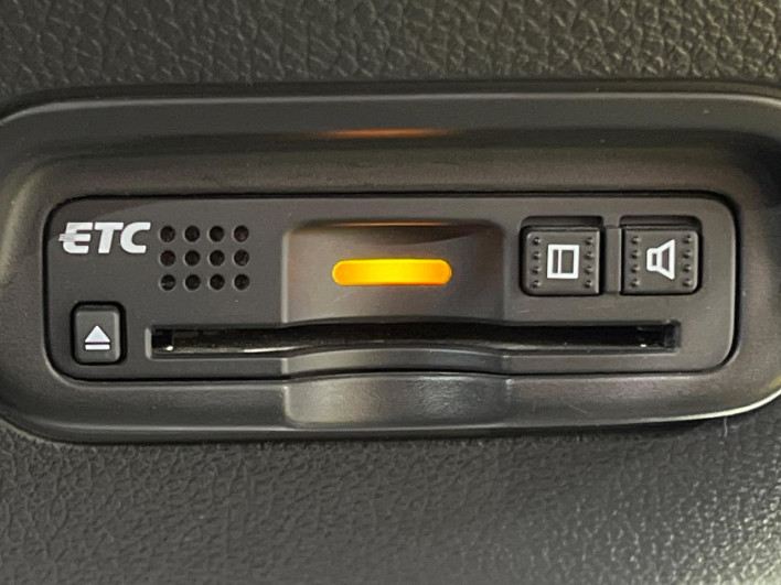 2017 Honda VEZEL DAA-RU3 (UW-6a30bf2c8c9e2)[23]
