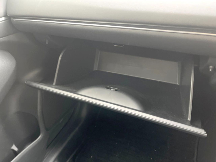 2021 Honda VEZEL 6AA-RV5 (UW-6a30bf31699cd)[12]