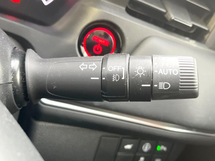 2021 Honda VEZEL 6AA-RV5 (UW-6a30bf31699cd)[22]