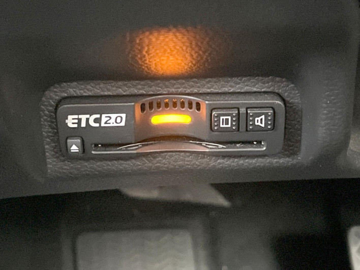 2021 Honda VEZEL 6AA-RV5 (UW-6a30bf31699cd)[27]
