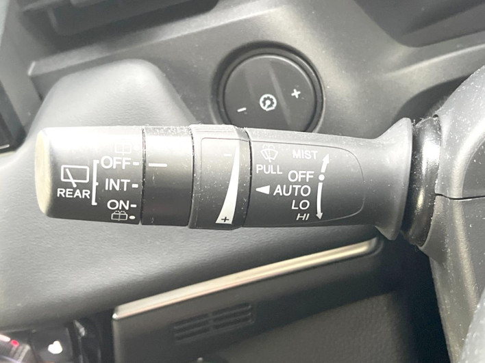 2021 Honda VEZEL 6AA-RV5 (UW-6a30bf31699cd)[24]