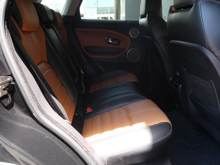 2016 Land Rover Range Rover Evoque CBA-LV2A (UW-6a30bf413240e)[17]