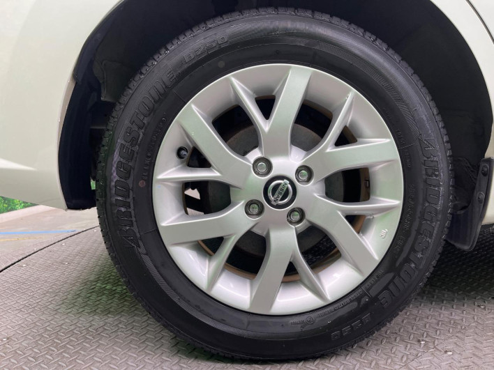 2020 Nissan Note DAA-SNE12 (UW-6a30bf46703c9)[11]