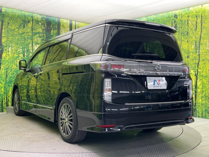 2015 Nissan Elgrand DBA-TE52 (UW-6a30bf4c31b90)[27]