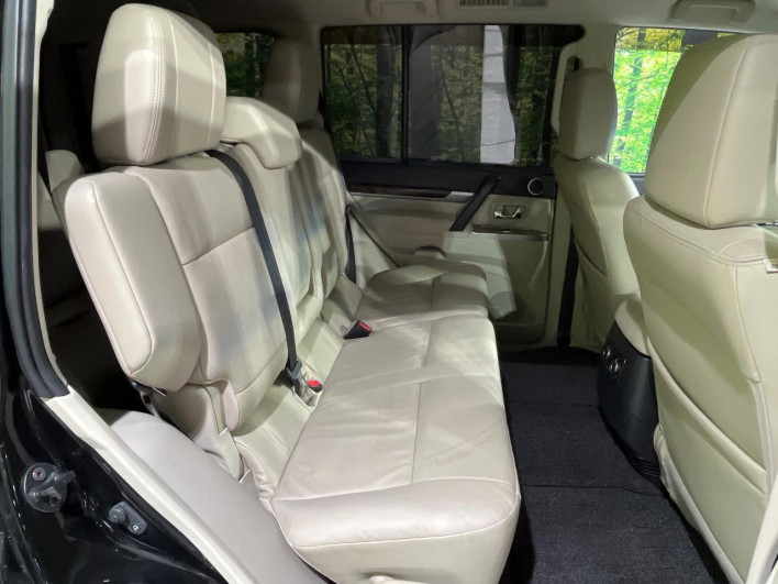 2016 Mitsubishi Pajero LDA-V98W (UW-6a30bf5636b80)[22]