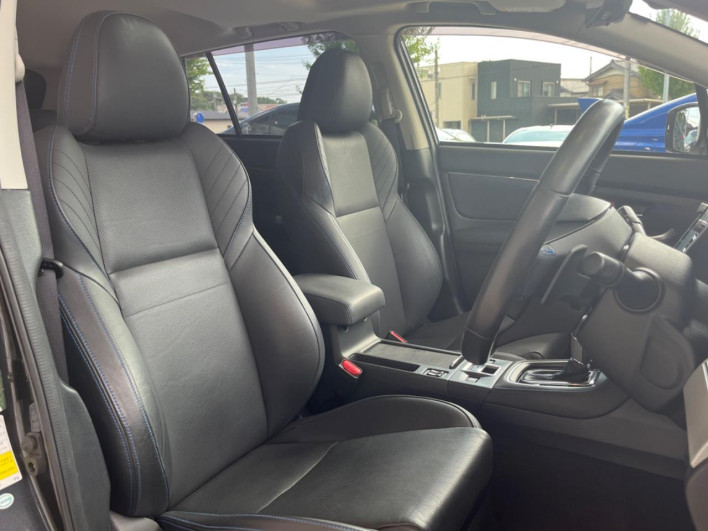 2017 Subaru Levorg DBA-VM4 (UW-6a30bf5934a96)[27]