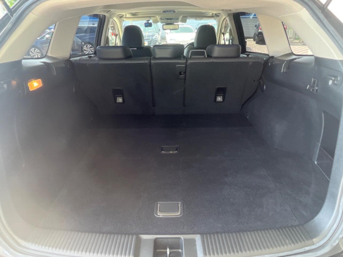 2017 Subaru Levorg DBA-VM4 (UW-6a30bf5934a96)[16]