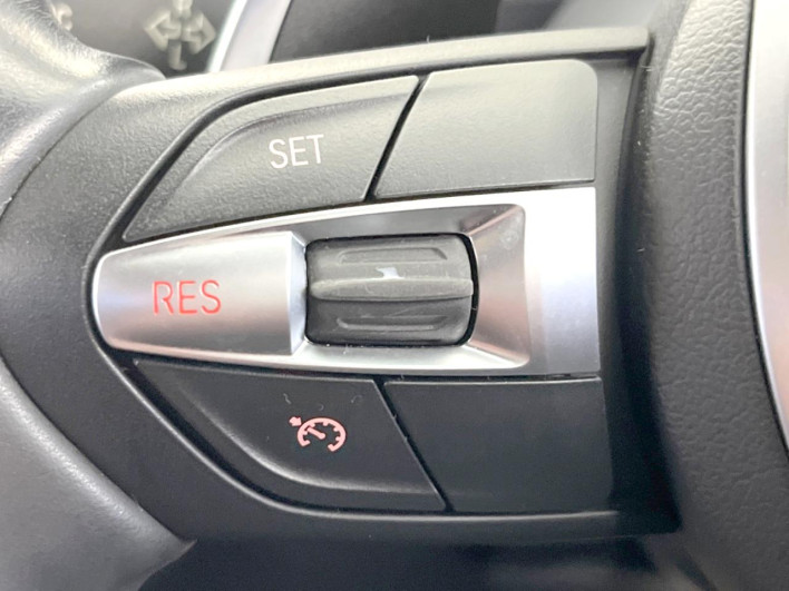 2015 BMW 3 Series DBA-3B20 (UW-6a30bf603d1ca)[19]