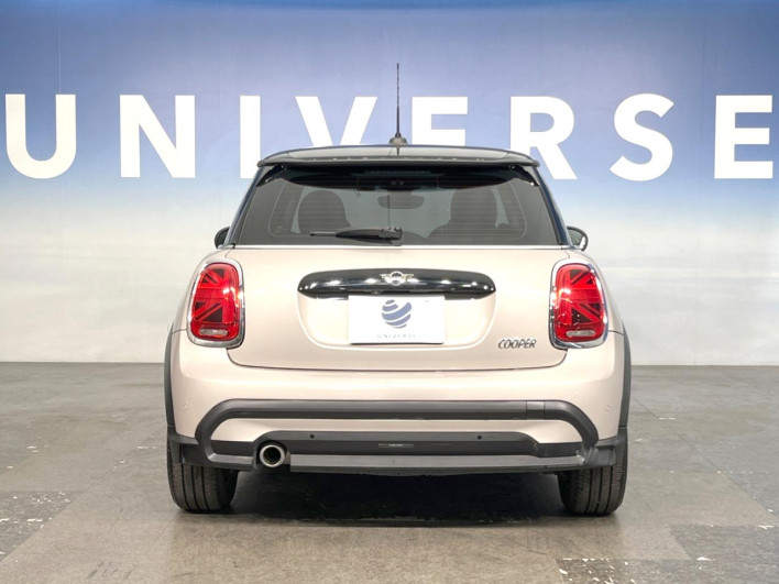 2021 Rover Mini 3BA-XR15MW (UW-6a30bf6592db5)[15]