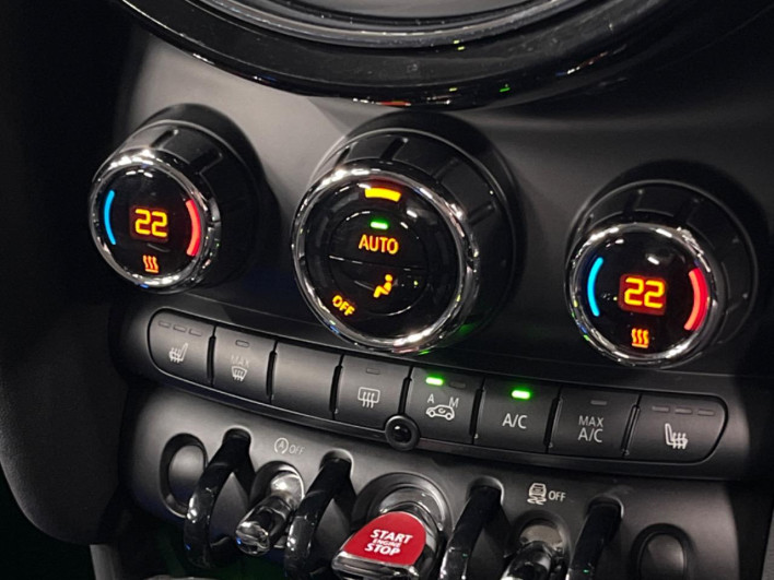 2016 Rover Mini DBA-XS15 (UW-6a30bf670cd2f)[9]