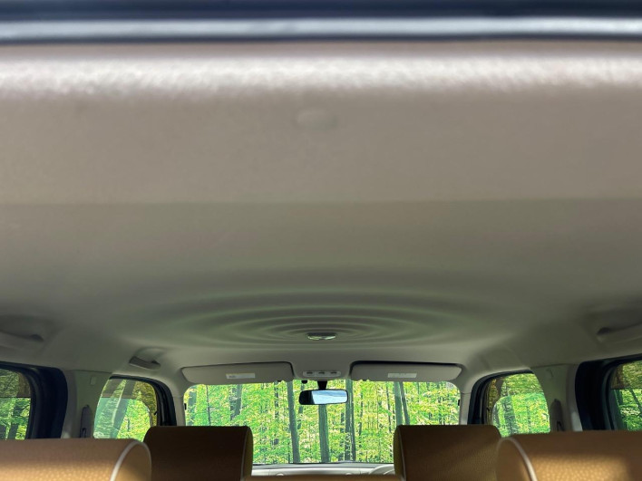 2015 Nissan Cube DBA-Z12 (UW-6a30bf6fe67c6)[24]