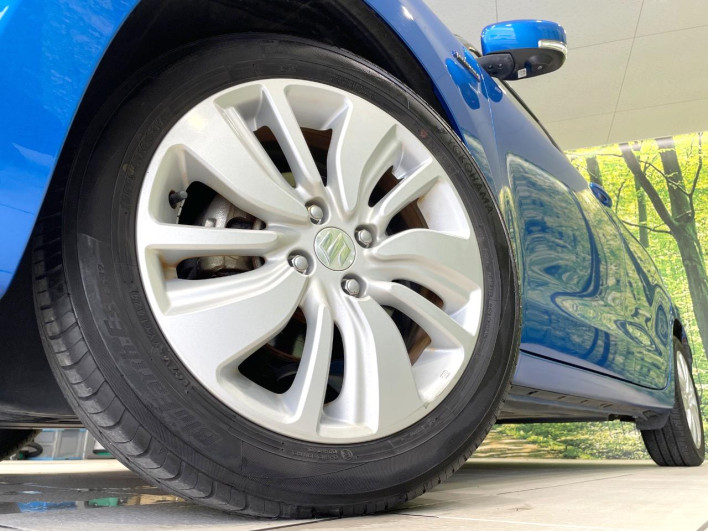 2017 Suzuki Swift DAA-ZC43S (UW-6a30bf70eb171)[9]