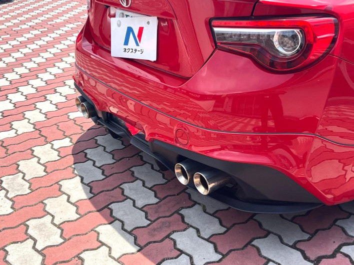 2018 Toyota 86 DBA-ZN6 (UW-6a30bf7646a64)[15]