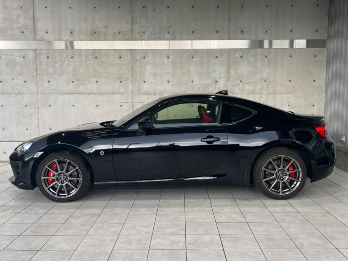 2020 Toyota 86 4BA-ZN6 (UW-6a30bf7685549)[4]