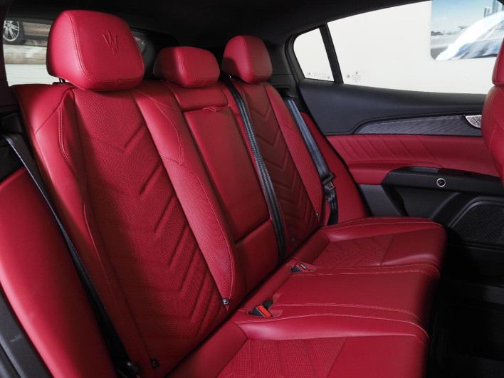 2025 Maserati Grecale 7AA-MGR20C (UW-6a30bf76aa76f)[23]