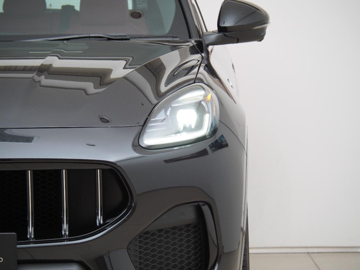 2025 Maserati Grecale 7AA-MGR20C (UW-6a30bf76aa76f)[10]