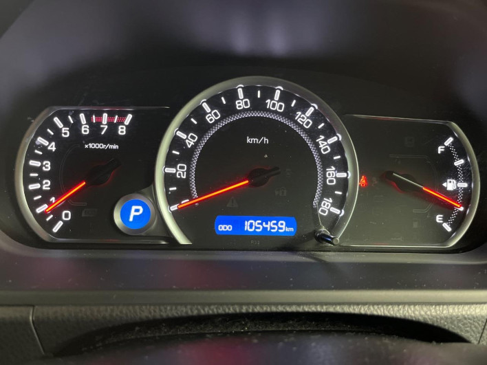 2014 Toyota Noah DBA-ZRR80W (UW-6a30bf7bb6d88)[2]