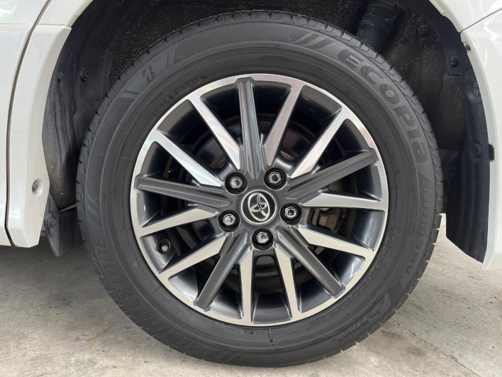 2014 Toyota Noah DBA-ZRR80W (UW-6a30bf7bb6d88)[7]