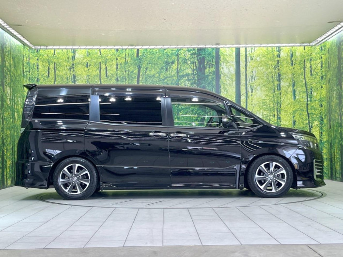 2014 Toyota Voxy DBA-ZRR80W (UW-6a30bf7be0150)[7]
