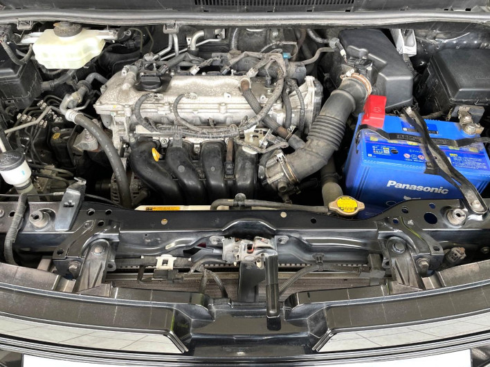 2014 Toyota Voxy DBA-ZRR80G (UW-6a30bf7ddef12)[5]