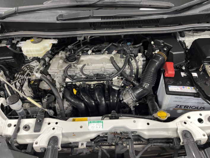 2014 Toyota Noah DBA-ZRR85G (UW-6a30bf88b3fef)[4]